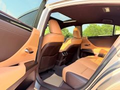 Lexus ES 200 Excellence Edition - фото 5