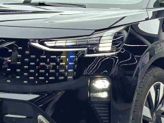 Volvo EM90 Ultra six-seater - фото 6