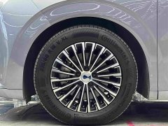 Denza D9 2022 DM-i 970 four-wheel drive premium - фото 4