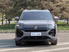 Lynk & Co Touron Pro 450TSI four-wheel drive vertical version - фото 2