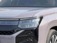 Lynk & Co Touron Pro 450TSI four-wheel drive vertical version - фото 3