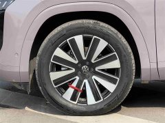 Lynk & Co Touron Pro 450TSI four-wheel drive vertical version - фото 4