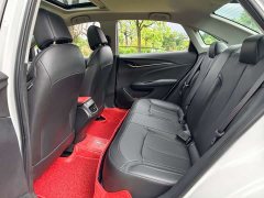 Mercedes-Benz Yinglang 1.5L automatic elite - фото 11
