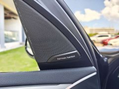 BMW iX3 2022 facelift, new collar - фото 8