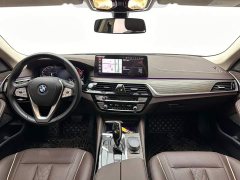 BMW 5 Series 530Li Leading Luxury Package - фото 10