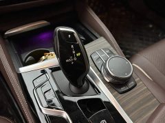 BMW 5 Series 530Li Leading Luxury Package - фото 16