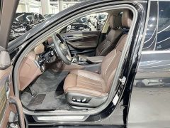 BMW 5 Series Facelift 530Li Exclusive Luxury Package - фото 4