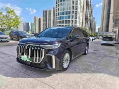 Voyah Lantu Dreamer PHEV Extra Long Range Premium Edition - фото 1