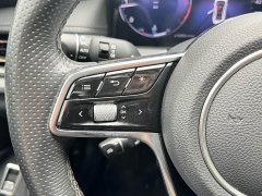 Hongqi H5 2023 2.0T automatic smart connected flag version - фото 14