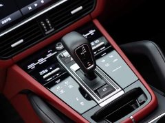 Porsche 2021 Porsche Cayenne E-Hybrid 2.0T - фото 14