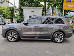 Li Auto ONE Extended-Range 6-Seater - фото 3