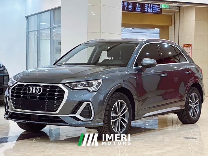Audi Q3 35 TFSI aggressive and dynamic (1.4T) - автомобиль из Китая