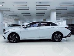 Lexus Elantra 2023 1.5L CVT GLX Elite Edition - фото 5