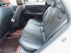 Lexus Elantra 2023 1.5L CVT GLX Elite Edition - фото 8