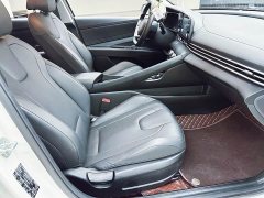 Lexus Elantra 2023 1.5L CVT GLX Elite Edition - фото 9