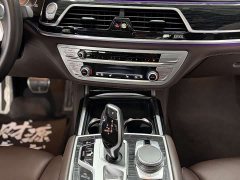 BMW 7 Series 740Li Leading M Sports Package - фото 13