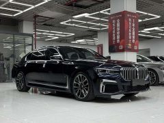 BMW 7 Series 740Li Leading M Sports Package - фото 3