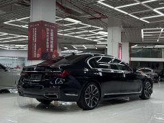 BMW 7 Series 740Li Leading M Sports Package - фото 4
