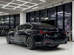 BMW 7 Series 740Li Leading M Sports Package - фото 6