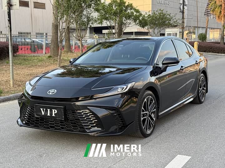 Toyota Camry 2026 Hybrid 2.0HSE Sport Lite Edition - автомобиль из Китая