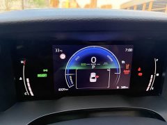 Toyota Camry 2026 Hybrid 2.0HSE Sport Lite Edition - фото 13