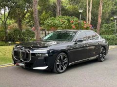 BMW 7 Series 740Li M Sport Package - фото 1