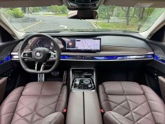 BMW 7 Series 740Li M Sport Package - фото 10