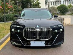 BMW 7 Series 740Li M Sport Package - фото 3