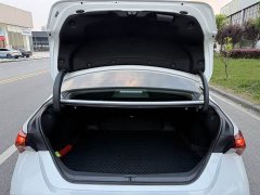 Toyota Avalon 2.0L Luxury Edition - фото 15