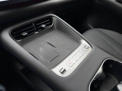 Lynk & Co Hiace 06 DM-i 205 Pilot Pro Edition - фото 15