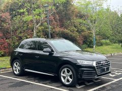 Audi Q5L 2020 40 TFSI Luxury Progressive - фото 3