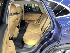 AITO Wenjie M5 2022 extended-range rear-wheel drive standard version - фото 5