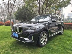 BMW X7 xDrive40i Leading Luxury Package - фото 1
