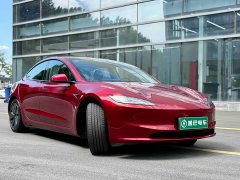 Tesla Model 3 rear-wheel drive version - фото 3