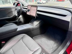 Tesla Model 3 rear-wheel drive version - фото 9