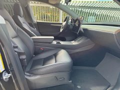 Tesla Model Y rear-wheel drive version - фото 11
