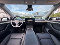 Tesla Model Y rear-wheel drive version - фото 13