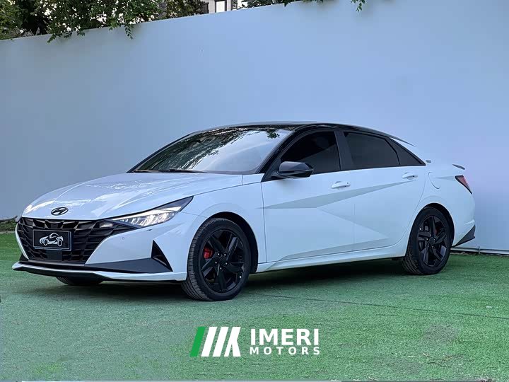 Lynk & Co Elantra 1.5L CVT 20th anniversary - автомобиль из Китая