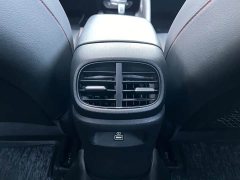 Lynk & Co Elantra 1.5L CVT 20th anniversary - фото 20