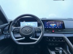 Lynk & Co Elantra 1.5L CVT 20th anniversary - фото 9
