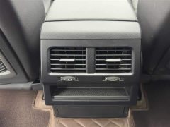 Volkswagen Touareg 2022 2.0TSI Pilot Special Edition - фото 11