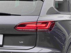 Volkswagen Touareg 2022 2.0TSI Pilot Special Edition - фото 18