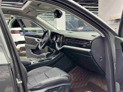 Volkswagen Touareg 2022 2.0TSI Pilot Special Edition - фото 8