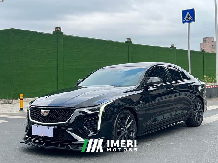 Cadillac CT4 28T Premium Luxury - автомобиль из Китая