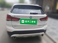 BMW X1 sDrive20Li fashionable - фото 3