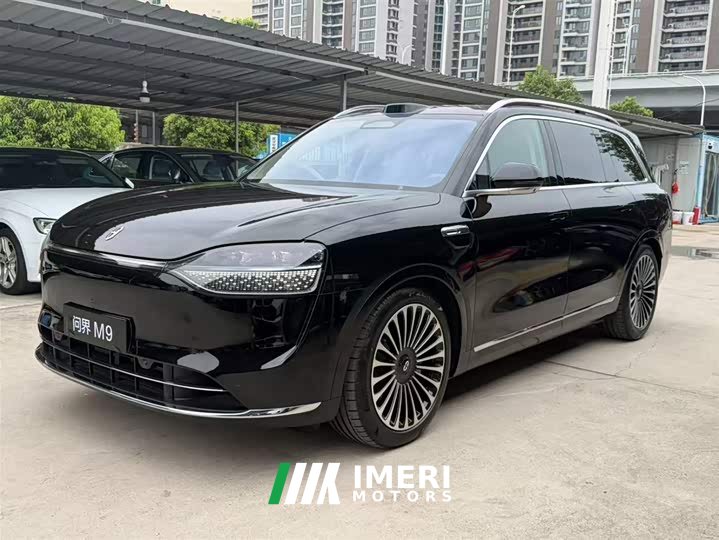 AITO Wenjie M9 2025 extended range Ultra version 52kWh 5-seat version (192-line lidar) - автомобиль из Китая