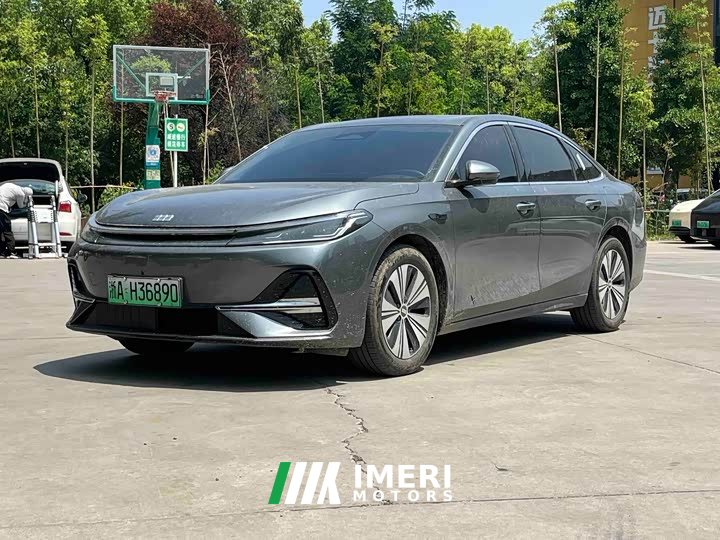 Geely Galaxy A7 EM-i 150km long range version - автомобиль из Китая