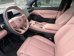 NIO EC6 75kWh - фото 8