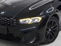 BMW 3 Series 2022 330i M Sports Night Package - фото 12
