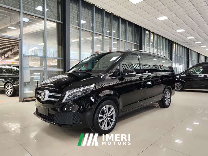 Mercedes-Benz V-Class 2022 V 260 Pilot Edition - автомобиль из Китая